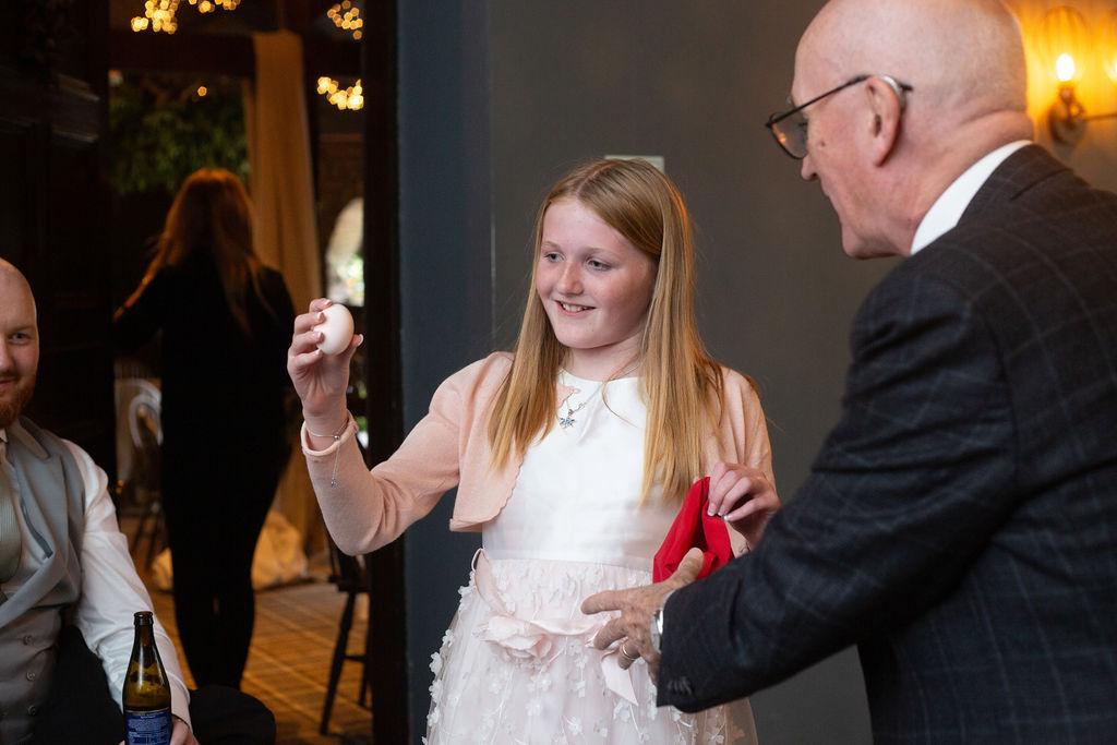 close up magician manchester