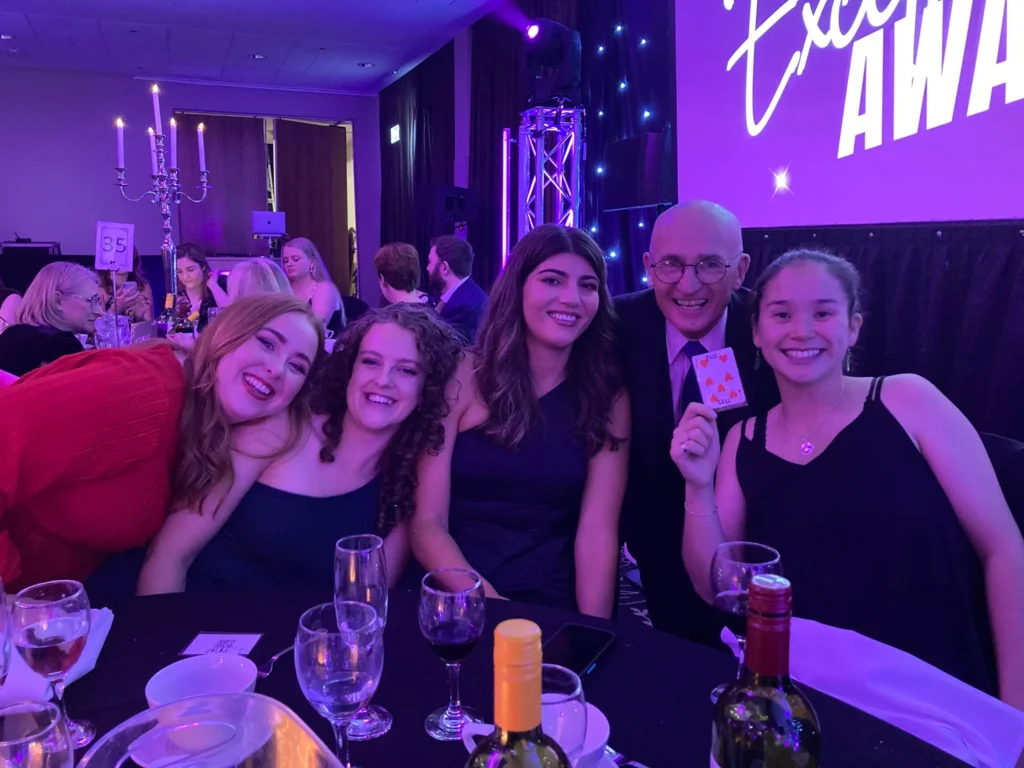 close up magician manchester